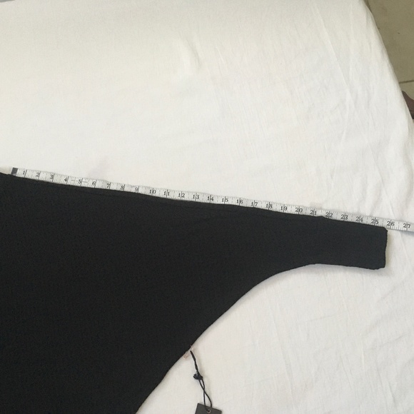 NWT FOREVER 21 Waffle Knit Batwing Sweater Top Small Black - Picture 7 of 12